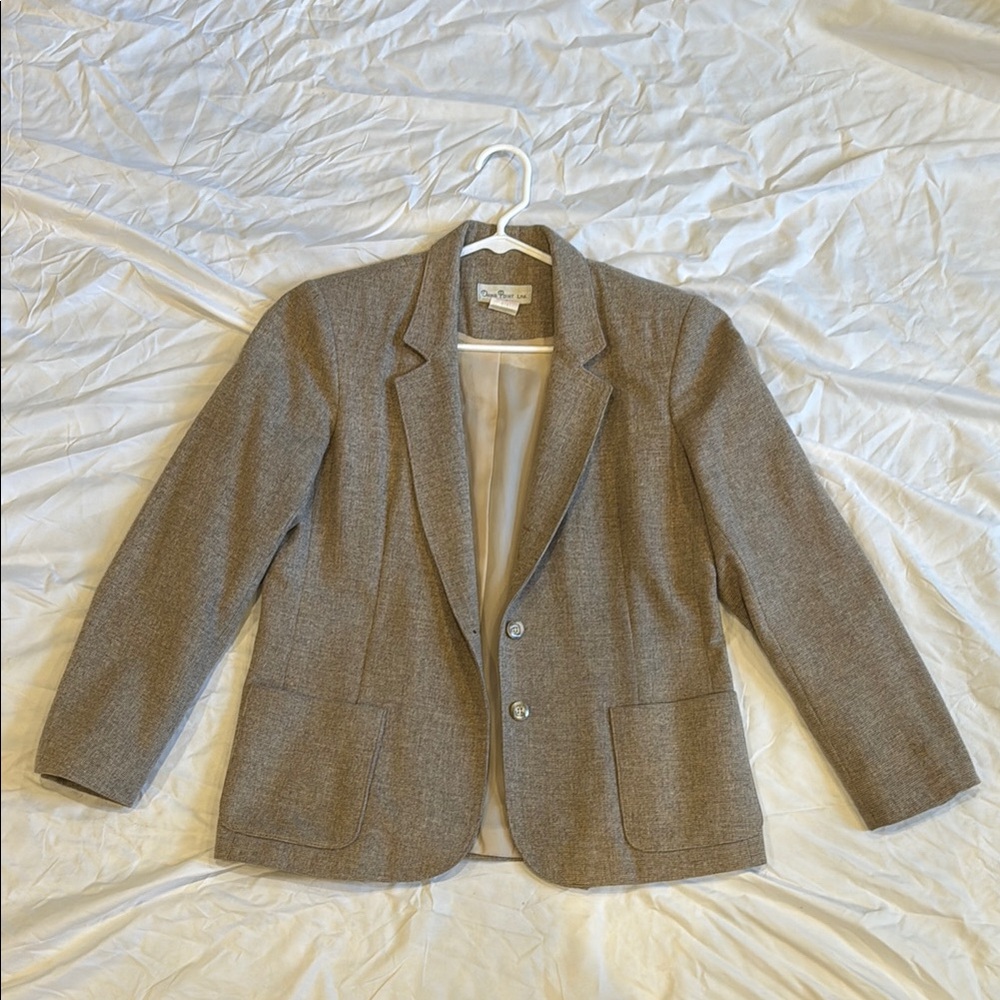 VINTAGE Gray Structured Blazer with Notched Lapels